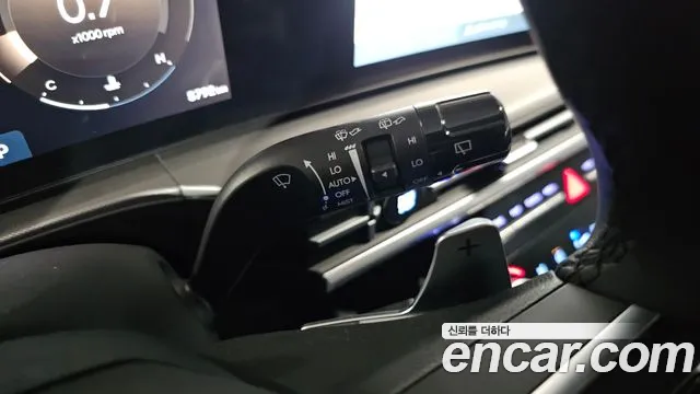 Hyundai Santafe Santa Fe (MX5) Бензин 2.5T 2WD — Фото автомобиля 19