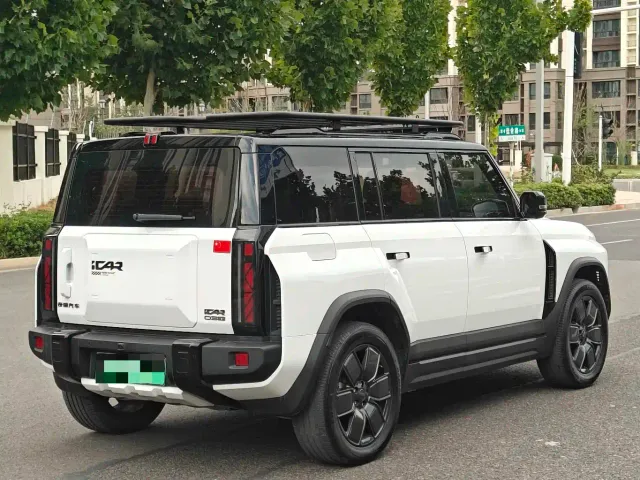 iCAR 03T — Фото автомобиля 13