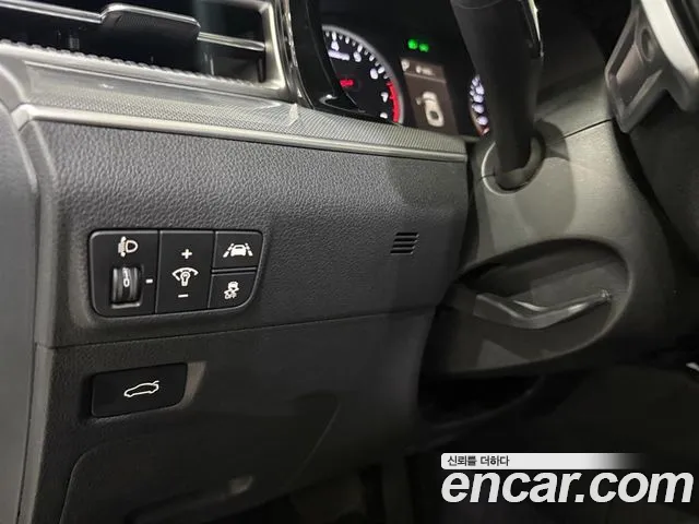 Kia K5 Generation 3 — Фото автомобиля 15
