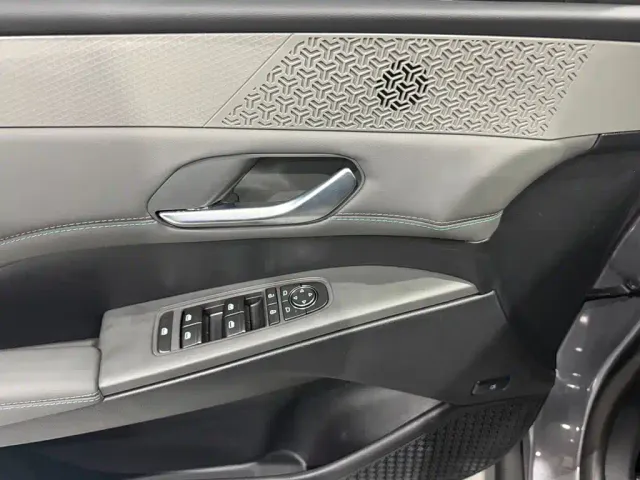 BYD Qin PLUS — Фото автомобиля 8