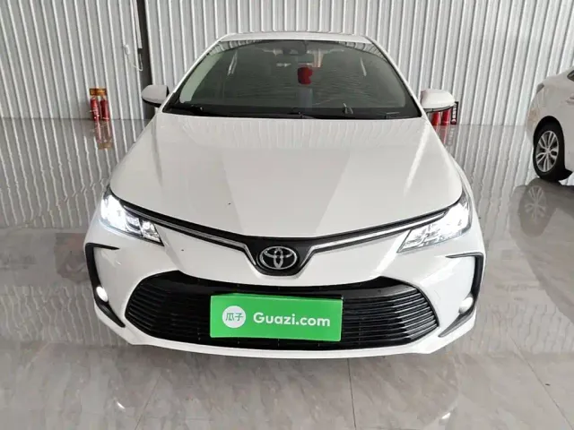 Toyota Corolla — Фото автомобиля 2