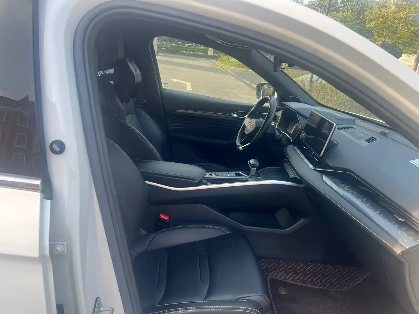 Geely Xing Rui 2023 1.5TD Soaring Edition — Фото автомобиля 5
