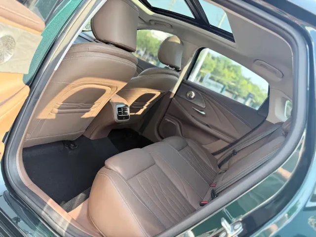 Chery Arrizo 8 — Фото автомобиля 9