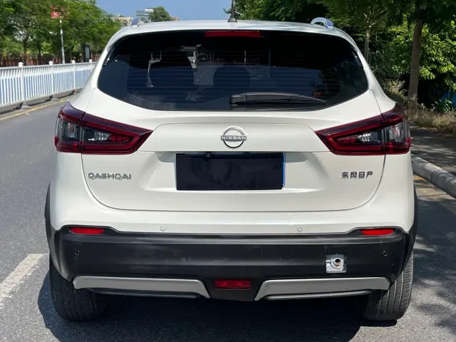 Nissan Qashqai — Фото автомобиля 5