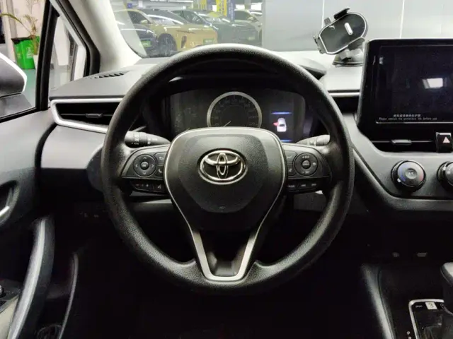 Toyota Corolla — Фото автомобиля 15