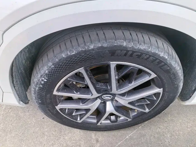 GAC Trumpchi GS8 — Фото автомобиля 4