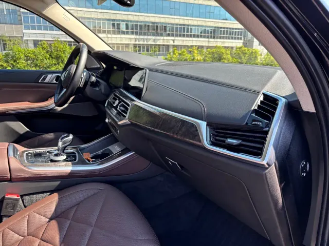 BMW X5 — Фото автомобиля 9