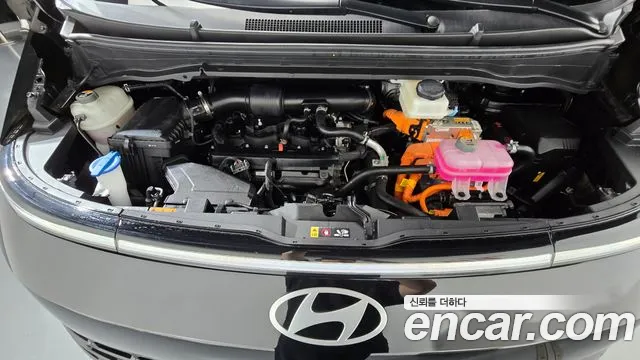 Hyundai Staria — Фото автомобиля 9