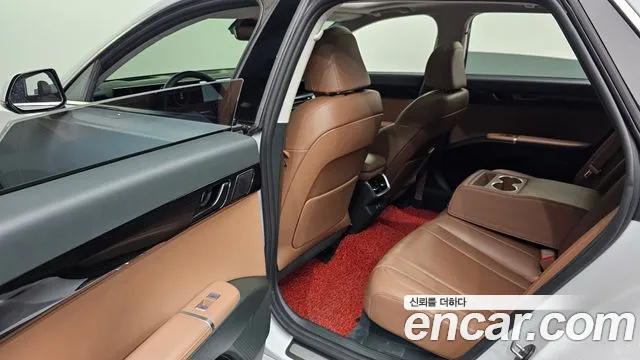 Hyundai Grandeur GN7 — Фото автомобиля 11