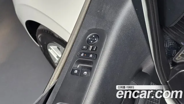 Hyundai Staria — Фото автомобиля 26