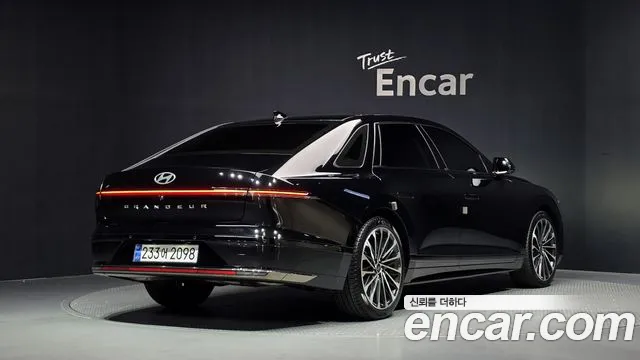 Hyundai Grandeur GN7 — Фото автомобиля 2