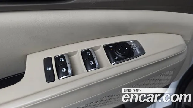 Kia Carnival 4th Gen — Фото автомобиля 25
