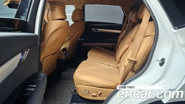 Genesis GV80 2.5T Бензин AWD — Фото автомобиля 26
