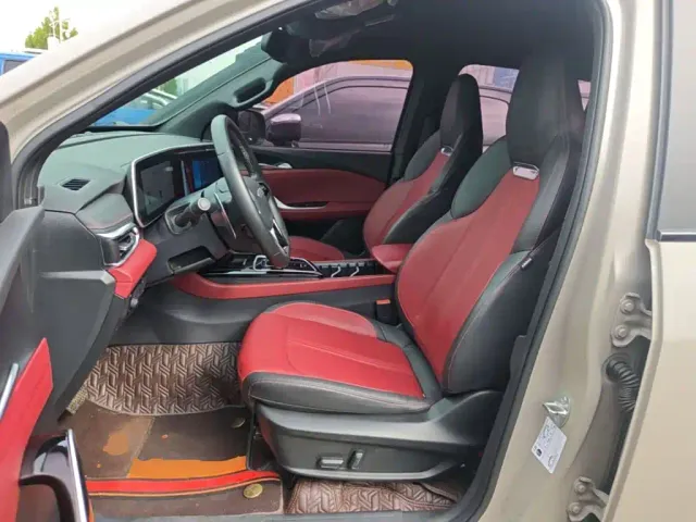 Maxus T90 — Фото автомобиля 14