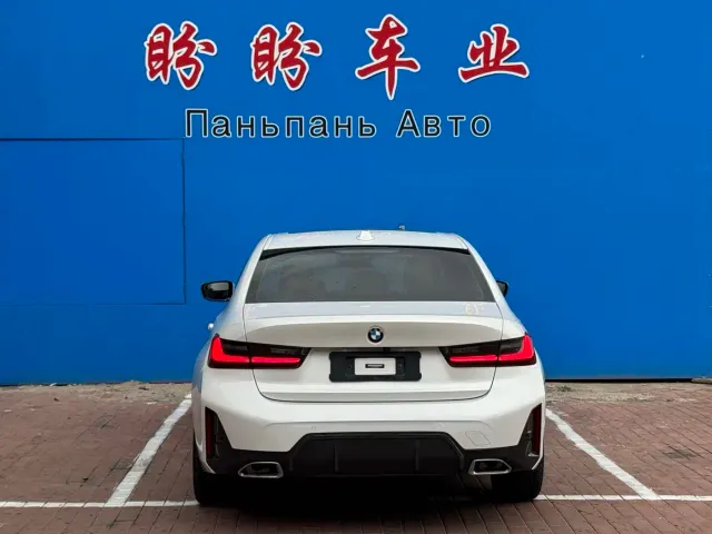 BMW 3 Series — Фото автомобиля 12