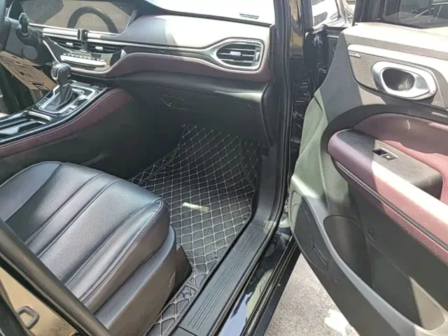 GAC Trumpchi M6 — Фото автомобиля 8