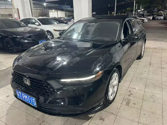 Фотография автомобиля — Honda Accord