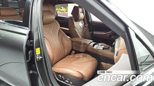 Genesis G80 Бензин 2.5 турбо AWD — Фото автомобиля 8