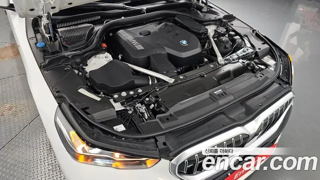 BMW 5 Series G60 — Фото автомобиля 8
