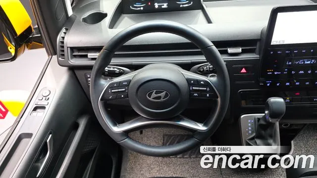 Hyundai Staria Staria L3.5 Школьный автобус — Фото автомобиля 11