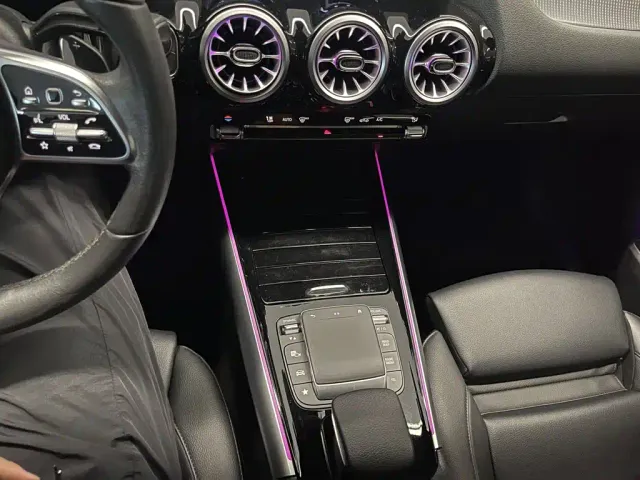 Mercedes-Benz GLA-Class — Фото автомобиля 30