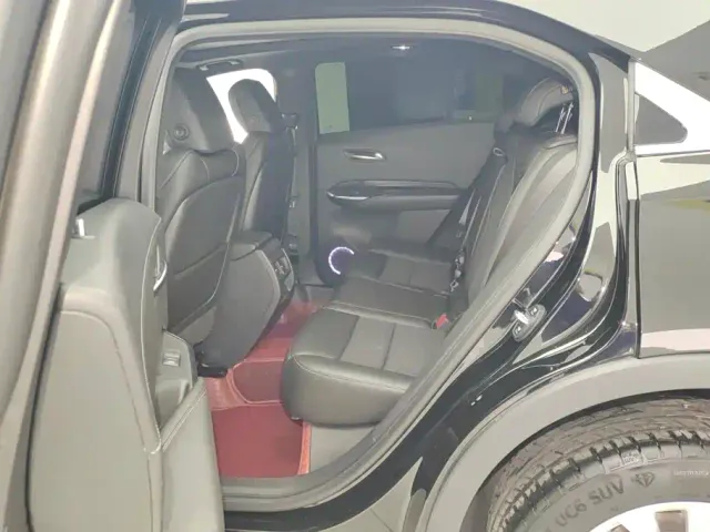 Cadillac XT4 — Фото автомобиля 11