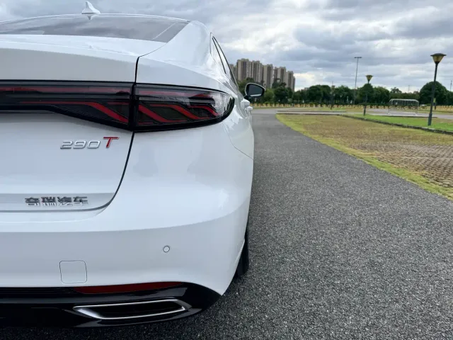 Chery Arrizo 8 PRO — Фото автомобиля 29