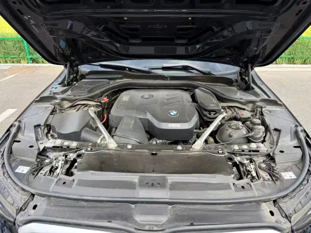BMW 5 Series — Фото автомобиля 19