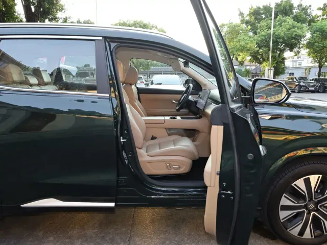 Landian E5 PLUS — Фото автомобиля 13