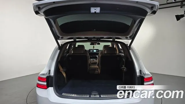 Genesis GV80 2.5T Бензин AWD — Фото автомобиля 13
