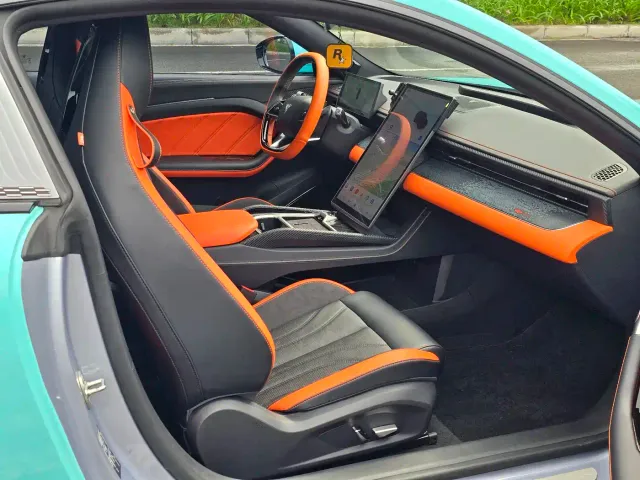 Hozon Neta GT — Фото автомобиля 7