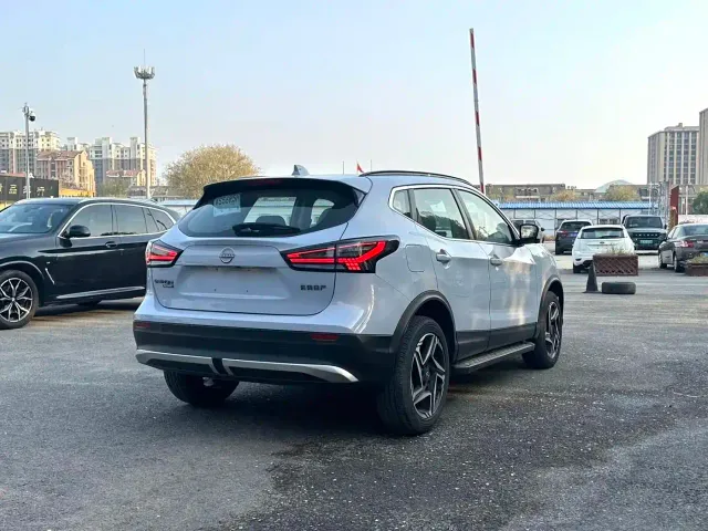 Nissan Qashqai — Фото автомобиля 13