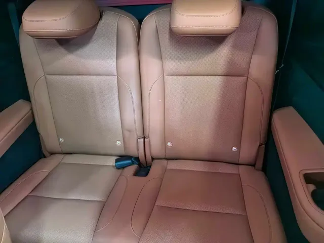 Li Auto L9 — Фото автомобиля 9
