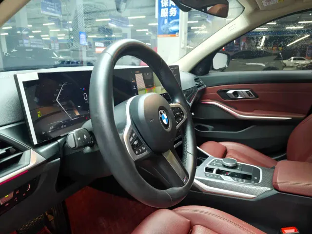 BMW 3 Series — Фото автомобиля 8