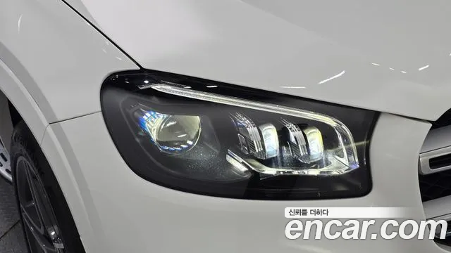Mercedes-Benz GLS-Class — Фото автомобиля 21