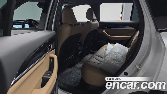 Renault-KoreaSamsung Grand Koleos Grand Koleos — Фото автомобиля 23