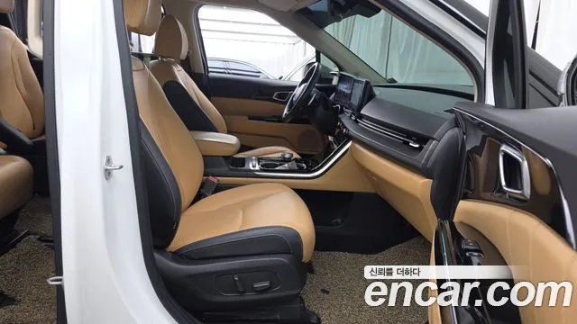 Kia Canival Carnival 4 поколение Бензин 9 мест Signature — Фото автомобиля 10