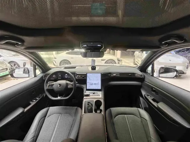 NIO NIO EC6 2020 Model 615KM Performance Edition — Фото автомобиля 16