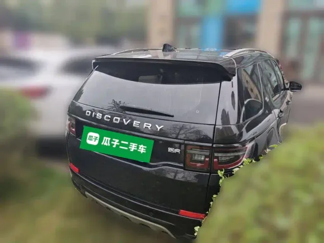 Land Rover Discovery Sport — Фото автомобиля 4