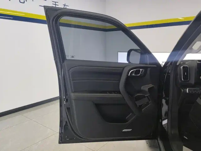 Haval Big Dog — Фото автомобиля 7