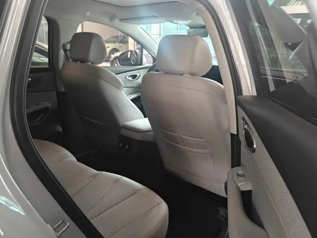 BYD Sealion 05 EV — Фото автомобиля 10