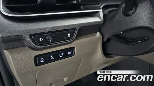 Kia Canival — Фото автомобиля 14