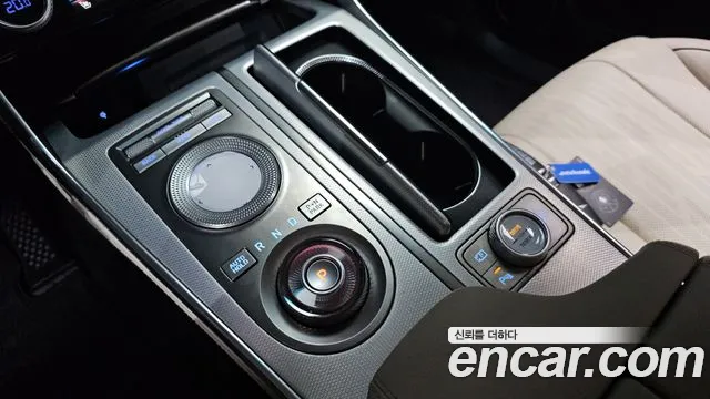 Genesis GV80 — Фото автомобиля 12