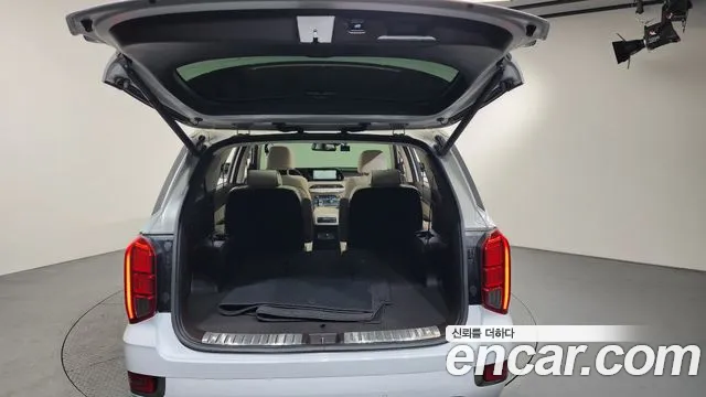 Hyundai Palisade Palisade Дизель 2.2 2WD — Фото автомобиля 20