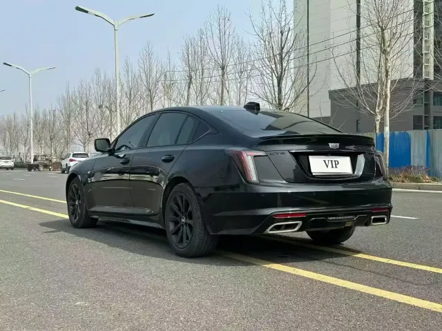 Cadillac Cadillac CT5 2025 Model 28T Track Performance Edition — Фото автомобиля 7