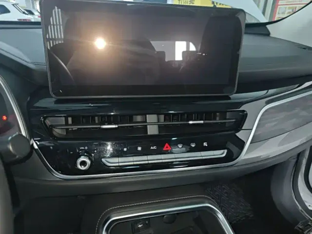 Haval H6 — Фото автомобиля 12