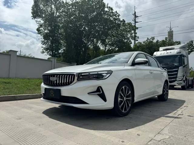 Geely Emgrand — Фото автомобиля 2
