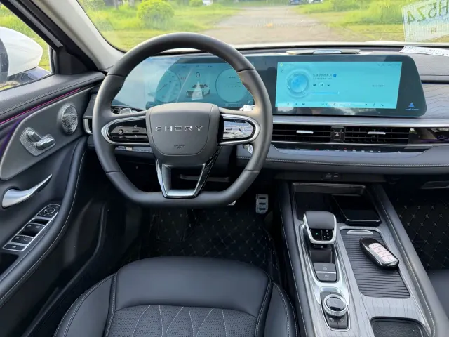 Chery Arrizo 8 — Фото автомобиля 11