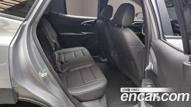 ChevroletGMDaewoo Trax Trax Кроссовер — Фото автомобиля 11