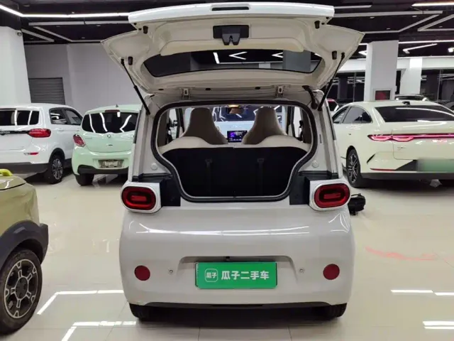 Wuling Hongguang Mini EV — Фото автомобиля 18